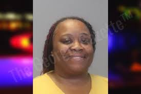 Monique Armour's Instagram, Twitter & Facebook