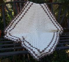 Und niemand weiß von dem koffer. Hakelanleitung Babydecke Aus Der Mitte