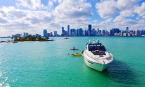 Make the most of labor day weekend in chicago this year with some of the best things to do around the city. Labor Day Weekend Boating Guide Getmyboat