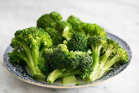 Get full nutrition facts and other common serving sizes of cooked broccoli (from fresh) including 1 floweret and 1 oz. How To Measure The Calories In A Cup Of Broccoli When I Chop Them And Make Them Into Soup Quora