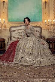 Off White and golden colour bridal dress ideas for Pakistani ...