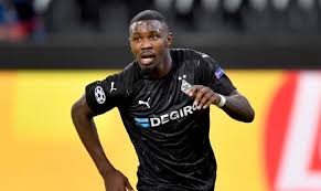 Lilian started his professional football career in 1991 with monaco. Drei Hauptanwarter Zwei Mitbewerber Topklubs Wollen Thuram