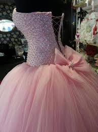 Find Out Where To Get The Dress Ball Gown Dresses Quince Dresses Princess Ball Gowns