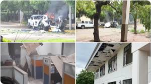 A bomb is an explosive weapon that uses the exothermic reaction of an explosive material to provide an extremely sudden and violent release of energy. Meja Oxtlkxtvm