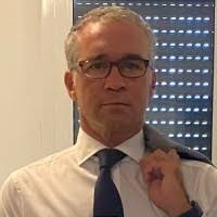 2700+ perfiles de «Munari»