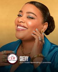 This enchanting 502 Iris Cartagena, an exquisite Extrait de Parfum that  captures the magic of a romantic date night in Cartagena, Colombia. 3 main  notes of IRIS. COCOA. PAPYRUS transport you back