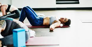 Hip anatomy and low back anatomy. 8 Simple Stretches To Relieve Lower Back Pain