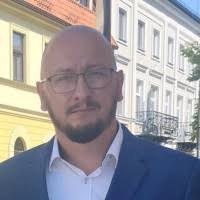 90+ "Fabiszewski" profiles