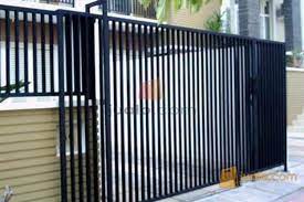 Pintu besi garasi memberikan jaminan kualitas dan harga terbaik untuk. Jual Atap Canopy Atap Canopy Polycarbonate Teralis Jendela Ralling Tangga Pintu Garasi Jakarta Jualo