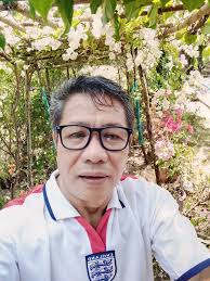 Grupo Ng mga Lolo at Lola na mahilig kumanta.