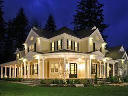 The victorian rotunda, a landmark in camps bay, is a beautiful, geometrical domed building, was the epitome of high society in cape town at the turn of the century when it was built as part of a hotel and. Southern Country House Plan Large Colonial House
