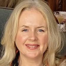 Trina Lyons's Instagram, Twitter & Facebook