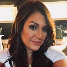 Alexandra Schlesinger, Realtor®️ (@dreamagentalex) • Instagram photos and  videos