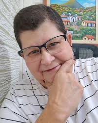 Eliana Alger (@eli.alger) · San Salvador