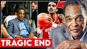 Ralph Sampson is Over 60, How He Lives Now is Shocking