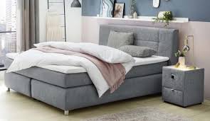 Häufig spricht man bei einem bett mit einer durchgängigen matratze mit den maßen 140x200 cm von einem französischen bett. Bettengrossen Fur Jeden Unser Grosser Ratgeber Baur