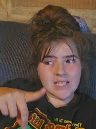 Brooklynn Beck (@herandthemoon.poetry)