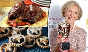 But in this case, impressive doesn't need to mean complicated or difficult. Mary Berry S Festive Feasts Roast Prime Rib Of Beef And Classic Mince Pies Express Co Uk