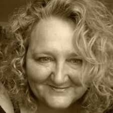 Stream Ellen Boyle music