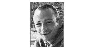 John Lund Obituary (2009)