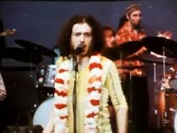 It was recorded live 5 october 1989 at memorial auditorium in lowell, massachusetts with the exception of the last two tracks which were recorded in the studio. Joe Cocker Leon Russell The Letter Video Dailymotion
