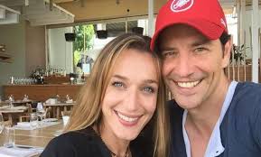 Οι δυσκολίες αυτές είναι που μας θωρακίζουν. Sakhs Roybas Katia Zygoylh Oi Eyxes Kai Oi Fwtografies Me Ta Paidia Toys