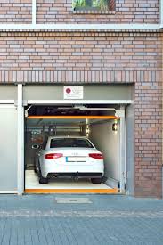 Halbautomatisches Parksystem In Dusseldorf Garage Ideen Kaufhaus Gebaude