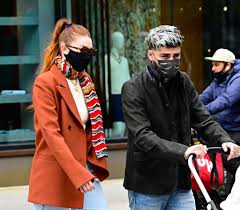 Our families and playhouses were devastated, but gigi's bounced back. Gigi Hadid S Message For Zayn Malik S First Father S Day Daspill
