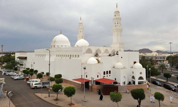 Masjid al-Qiblatain
