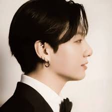 🚫⚠️‼️ PAREIDOLIA ‼️⚠️🚫 La pareidolia es un fenómeno psicológico donde un  estímulo vago y aleatorio es percibido erróneamente como una forma  reconocible, habitualmente un rostro. La pareidolia se origina cuando la  información