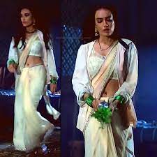Ankita shorey is a famous model who was crowned as femina miss india international in year 2011. Surbhi Jyoti Sexy Saree Navel Show Naagin 3 Hd Tv Caps Indiancelebblog Com