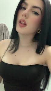 Os vídeos de Letícia (@leticiaafontenele) com original sound