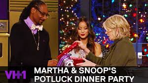 That said, in a more casual atmosphere it is fine to eat directly from the. Jamie Chung Brings Snoop Dogg A Gift Sneak Peek Martha Snoop S Potluck Dinner Party Youtube