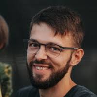 1300+ "Suski" profiles