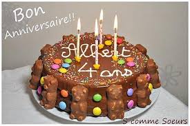 Gateau D Anniversaire Pour Enfant Au Chocolat Et Aux Bonbons Paperblog Gros Gateau Au Chocolat Gateau Anniversaire Enfant Gateau Anniversaire