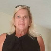 Martha Custer's Instagram, Twitter & Facebook