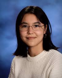 Avery Roe's Instagram, Twitter & Facebook