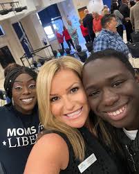 April Arena Carney (@aprilarenacarney) • Instagram photos and videos