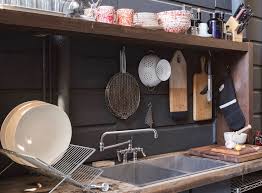 easy pieces: faucets for outdoor sinks