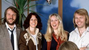 He was a member of the swedish music group abba, along with benny andersson he is the son of erik gunnar ulvaeus and aina eliza viktoria bengtsson. Abbas Karlekar Sa Lever Medlemmarna Efter Splittringen