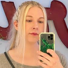 Sarah Lynne Guthrie (@sarahlynguthrie)