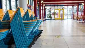 Mehr als 600 menschen in deutschland sind mit dem coronavirus infiziert, täglich werden es mehr. Corona In Hessen Schulstart Trotz Lockdown Nach Den Ferien Der Aktuelle Stand Rhein Main