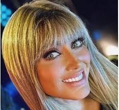 Dulce María se convirtió en Roberta de RBD