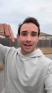 Here’s a super easy framework to think about if you’re new to the gym or  just getting back to exercising, If you’d like more information around how  to get back into training…., Comment/DM “TRAINING” ...