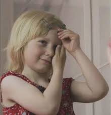 10-latka zmieniła płeć w Norwegii. "Nie tęsknię za Adrianem. Już zawsze  chcę być Anną!"