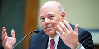 How much does it cost to mail a postcard. Postmaster General Admits He Doesn T Know The Cost To Mail A Postcard