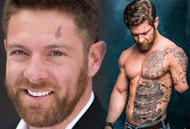 athlete/model noah galloway @Noah_Galloway is 35 today #happybirthday