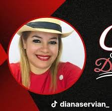 Momento emotivo Felicidades 👏 Diana Lujan hija de mi Vida Siempre tendrás  mi apoyo en todo lo bueno que desees en tu vida Te amo!