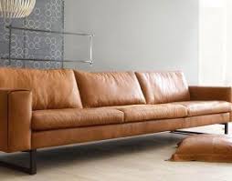 probesitzen lohnt sich denn die unterschiede zwischen guten und weniger guten sofas erschliessen sich nicht immer auf den ersten b mobel sofa cognac ledersofa