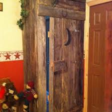 See more ideas about outhouse bathroom, outhouse, outhouse bathroom decor. 56 Outhouse Bathroom Decor Sets Gallery